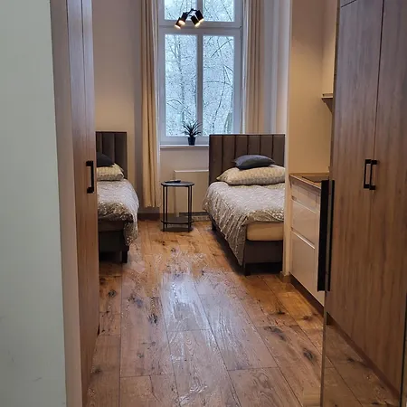 As Elite -studio Centrum Parking *