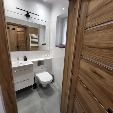 As Elite -studio Centrum Parking * Gliwice