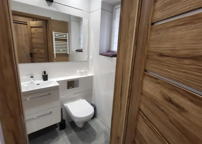 As Elite -studio Centrum Parking * Gliwice